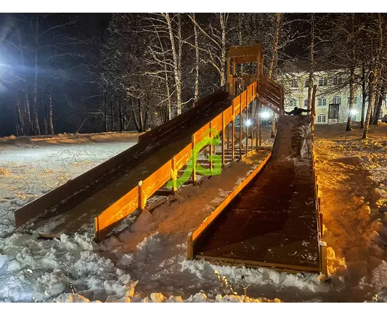 Зимняя деревянная горка "IgraGrad Snow Fox 12 м" с двумя скатами и выкатом 8 мЗимняя деревянная горка "IgraGrad Snow Fox 12 м" с двумя скатами и выкатом 8 м[image_num]